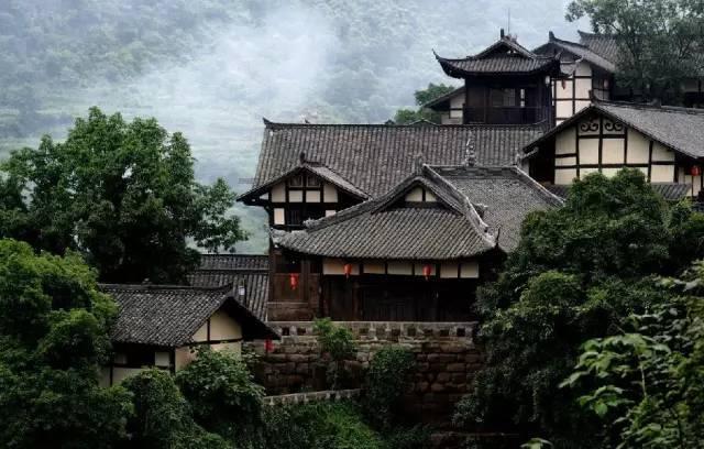 潮评丨480度免费电,诠释育人的“温度”